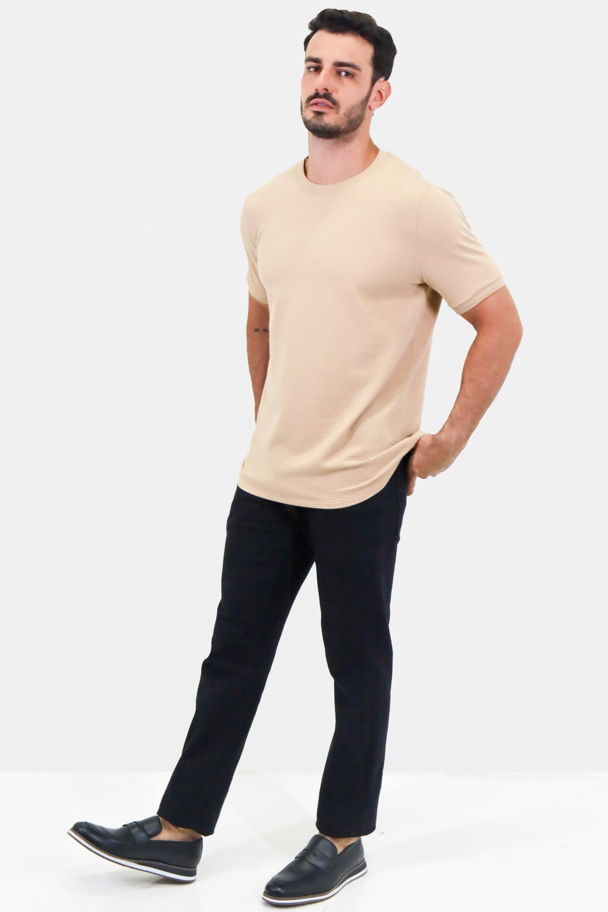 CAMISETA ESTRUTURADA TEXTURA