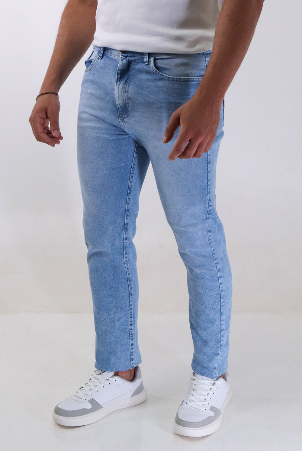 CALÇA JEANS BASIC SLIM 247