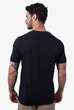 CAMISETA ESTRUTURADA TEXTURA