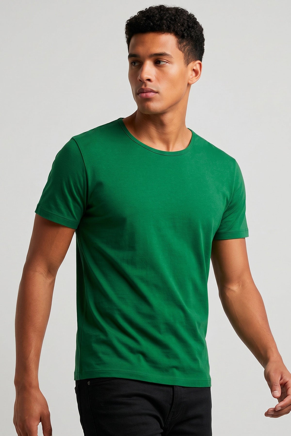 CAMISETA BÁSICA GOLA REDONDA  - COPA DO MUNDO