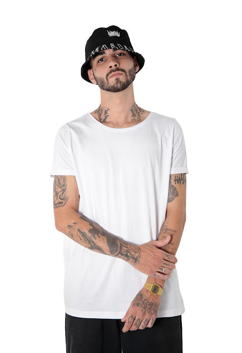 CAMISETA LONGLINE