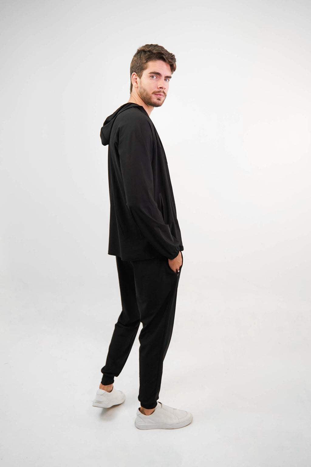 KIT TECH PERFORMANCE - CONJUNTO JAQUETA + CALÇA