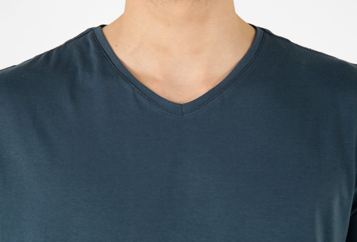 CAMISETA PREMIUM ALGODÃO EGÍPCIO GOLA V